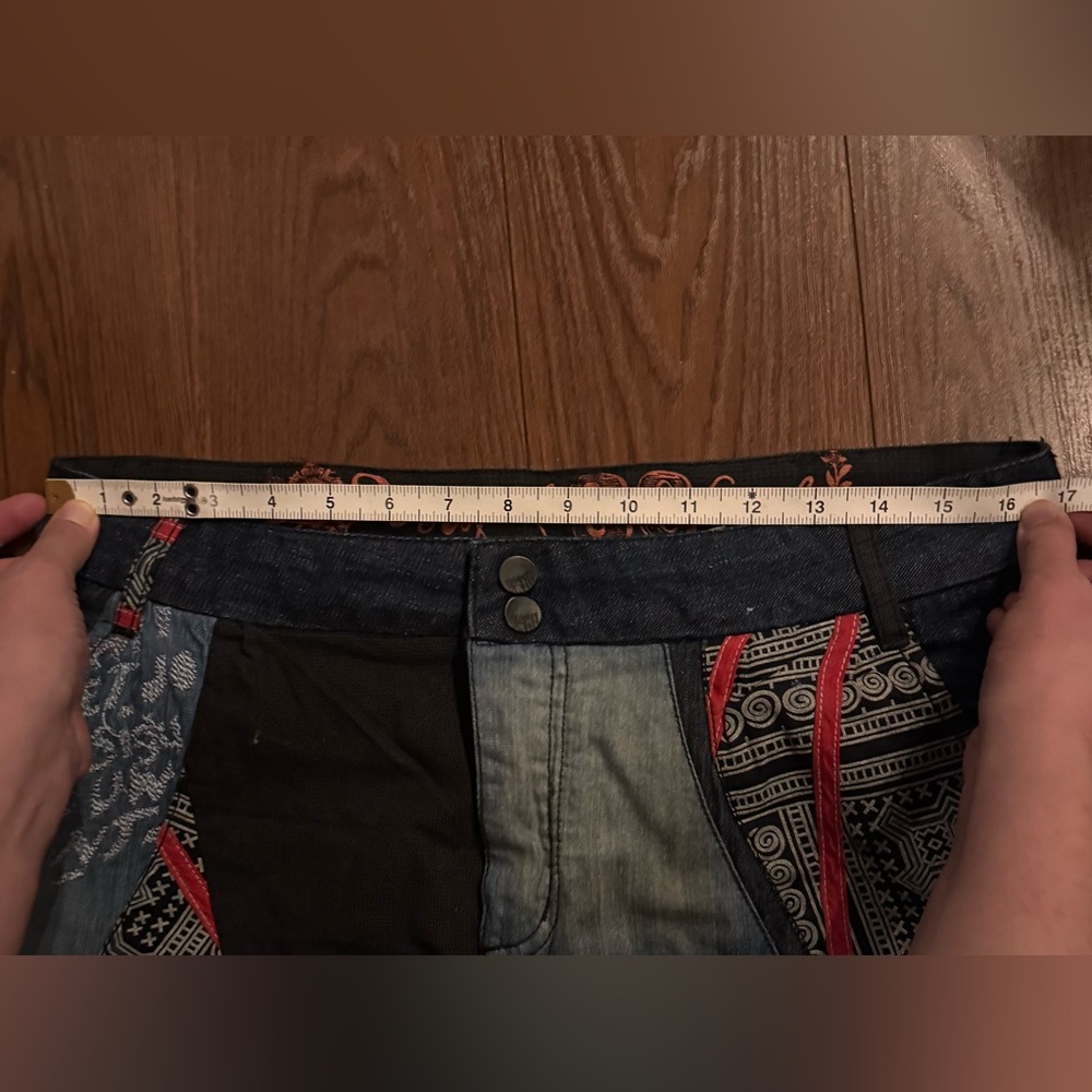 Patchwork Relaxed Jeans - Multicolor - Picture 5 of 5
